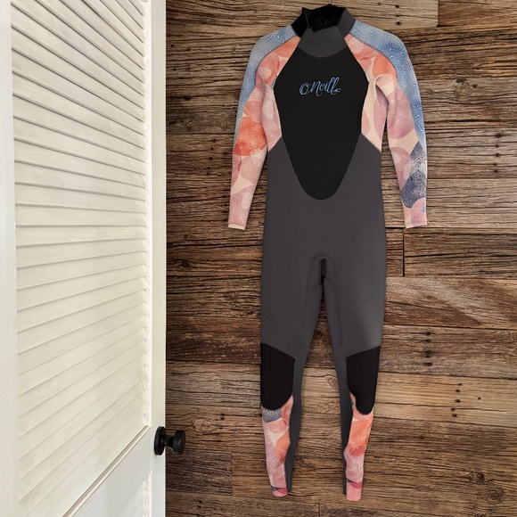 O'Neill Women's Epic 3/2 mm Back Zip Full Wetsuit - Picture 1 of 7